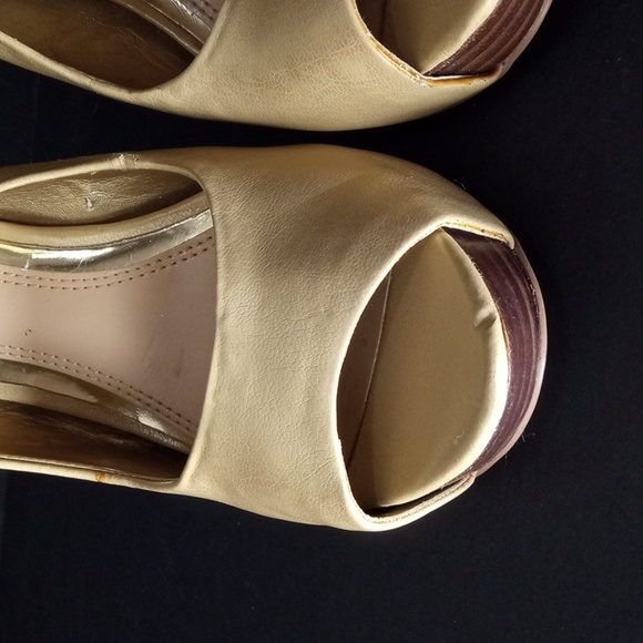 Jessica Simpson high heels - Picture 3 of 8